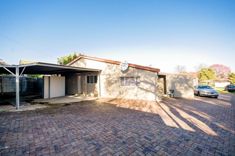 11 Bedroom Property for Sale in Terenure Gauteng