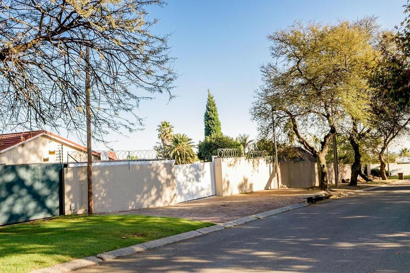 11 Bedroom Property for Sale in Terenure Gauteng