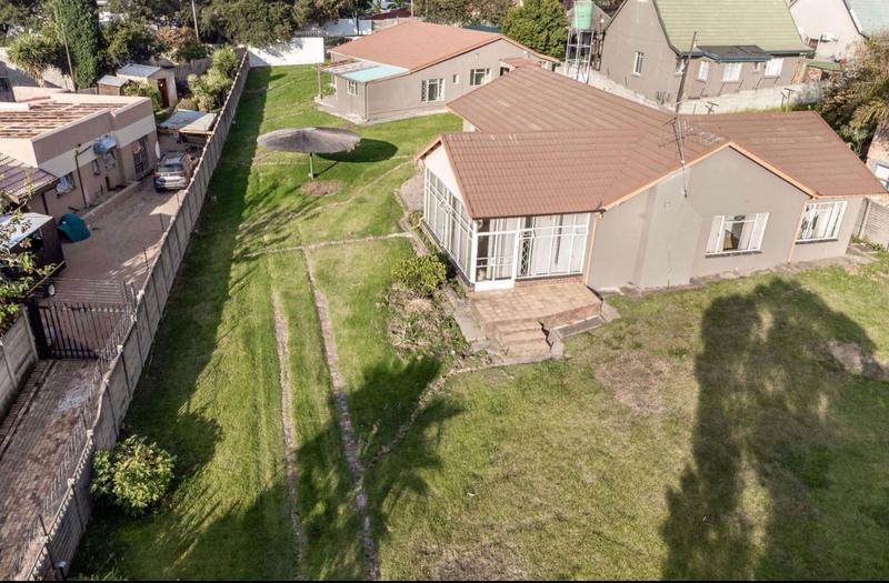 11 Bedroom Property for Sale in Terenure Gauteng