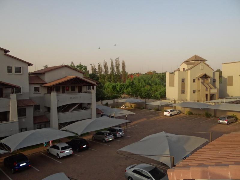 To Let 2 Bedroom Property for Rent in Sunninghill Gauteng