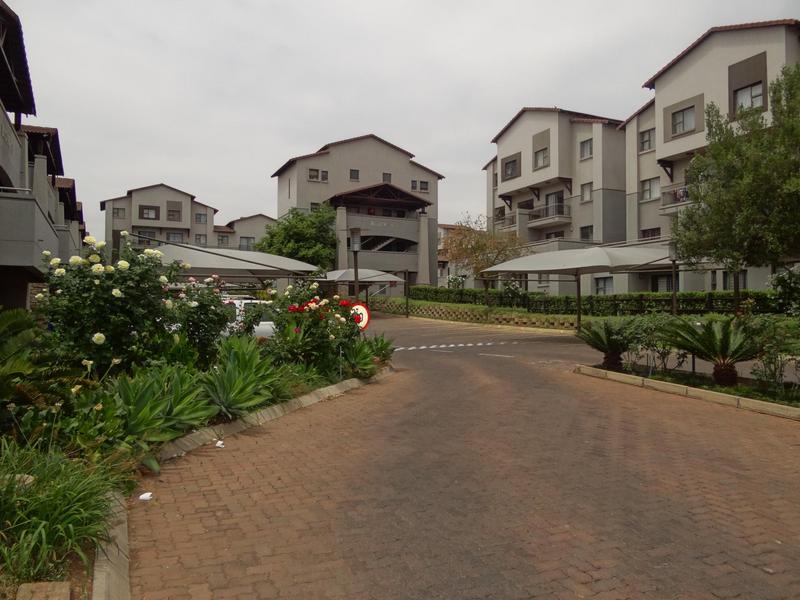 To Let 2 Bedroom Property for Rent in Sunninghill Gauteng