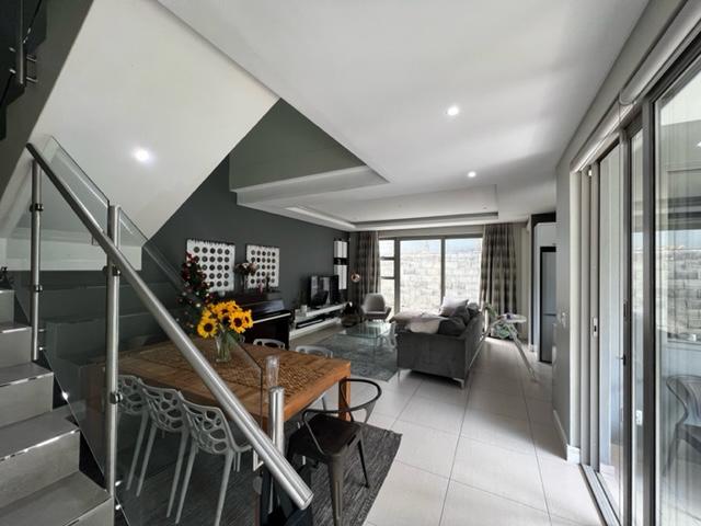 To Let 3 Bedroom Property for Rent in Morningside Gauteng