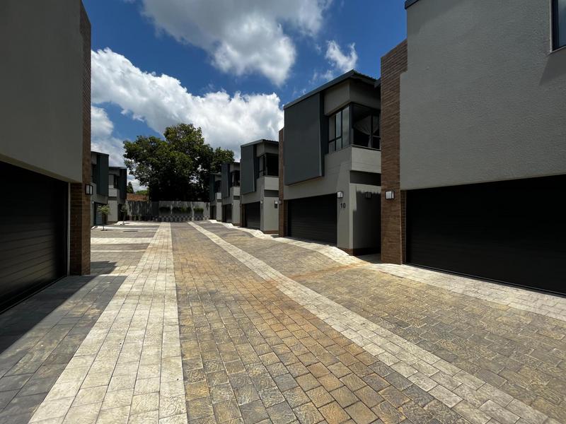 To Let 3 Bedroom Property for Rent in Menlo Park Gauteng