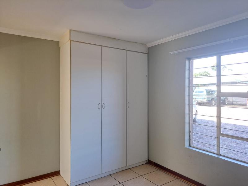 To Let 2 Bedroom Property for Rent in Geduld Gauteng
