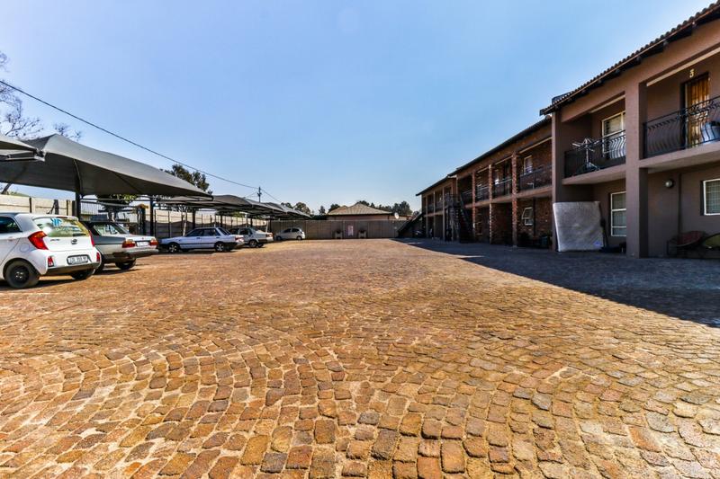 To Let 2 Bedroom Property for Rent in Geduld Gauteng
