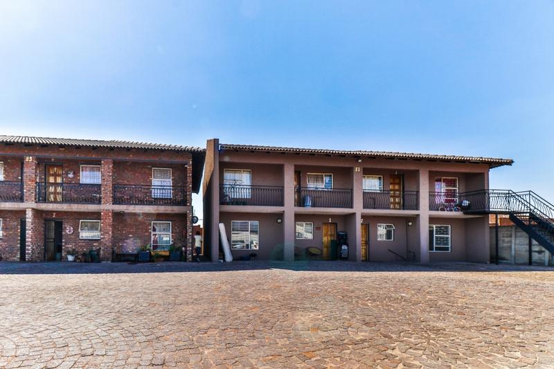 To Let 2 Bedroom Property for Rent in Geduld Gauteng