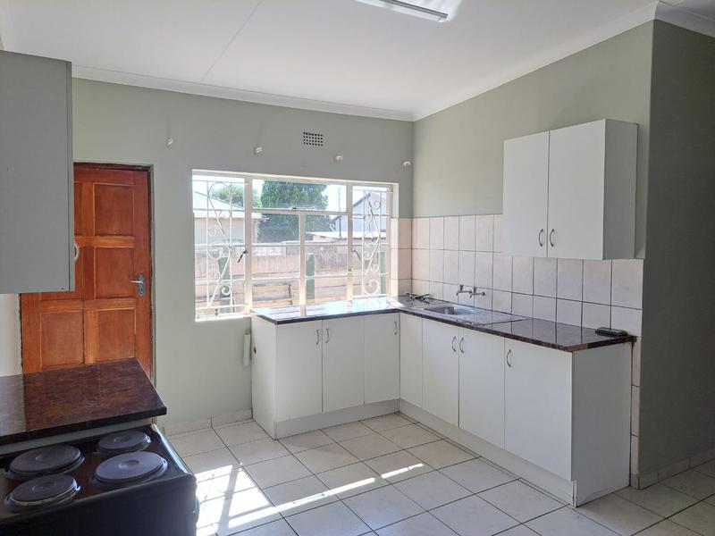 To Let 2 Bedroom Property for Rent in Geduld Gauteng