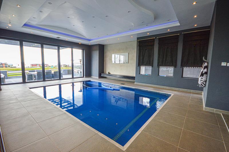 6 Bedroom Property for Sale in Copperleaf Estate Gauteng