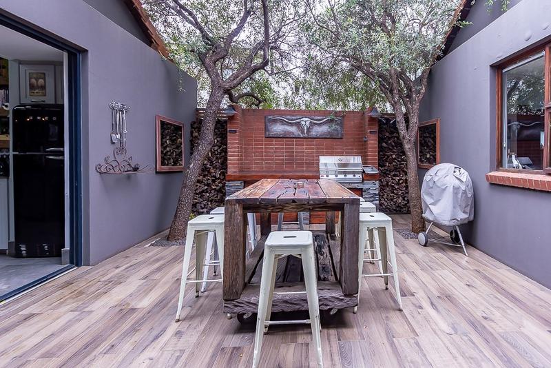 4 Bedroom Property for Sale in Copperleaf Estate Gauteng