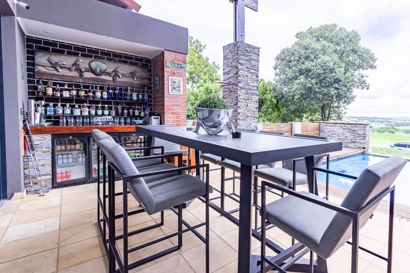 4 Bedroom Property for Sale in Copperleaf Estate Gauteng