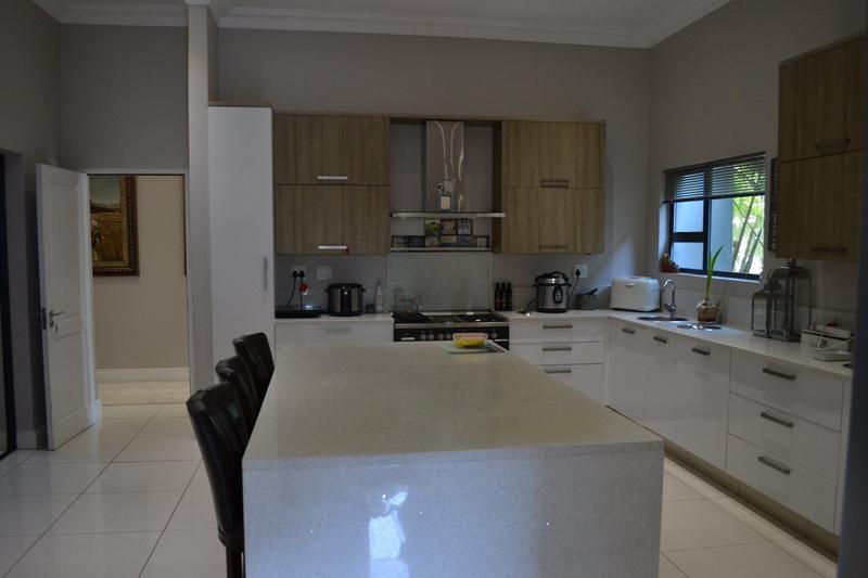 4 Bedroom Property for Sale in Copperleaf Estate Gauteng