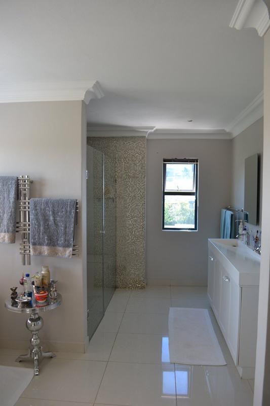 4 Bedroom Property for Sale in Copperleaf Estate Gauteng
