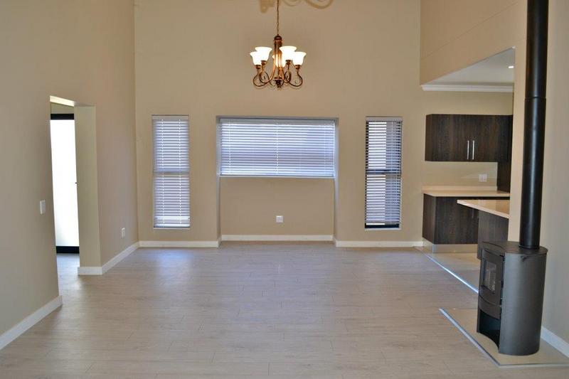 3 Bedroom Property for Sale in Copperleaf Estate Gauteng