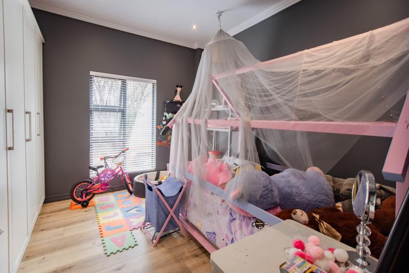 3 Bedroom Property for Sale in Copperleaf Estate Gauteng