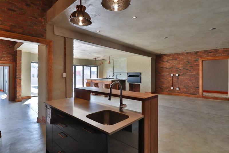 4 Bedroom Property for Sale in Copperleaf Estate Gauteng