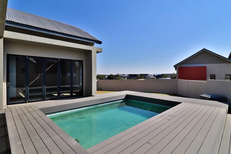 4 Bedroom Property for Sale in Copperleaf Estate Gauteng