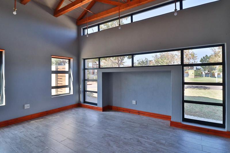 4 Bedroom Property for Sale in Copperleaf Estate Gauteng