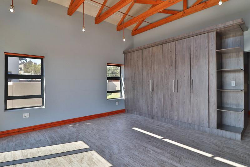 4 Bedroom Property for Sale in Copperleaf Estate Gauteng