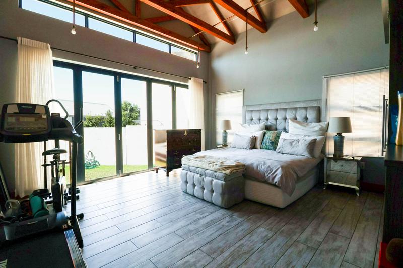 4 Bedroom Property for Sale in Copperleaf Estate Gauteng