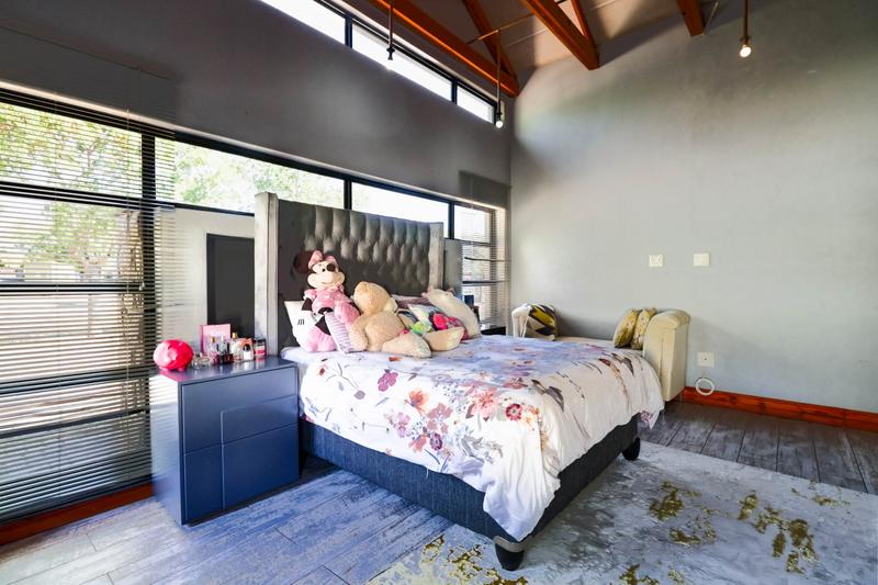 4 Bedroom Property for Sale in Copperleaf Estate Gauteng