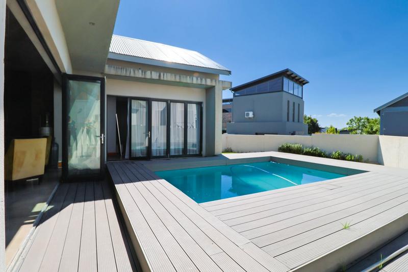 4 Bedroom Property for Sale in Copperleaf Estate Gauteng