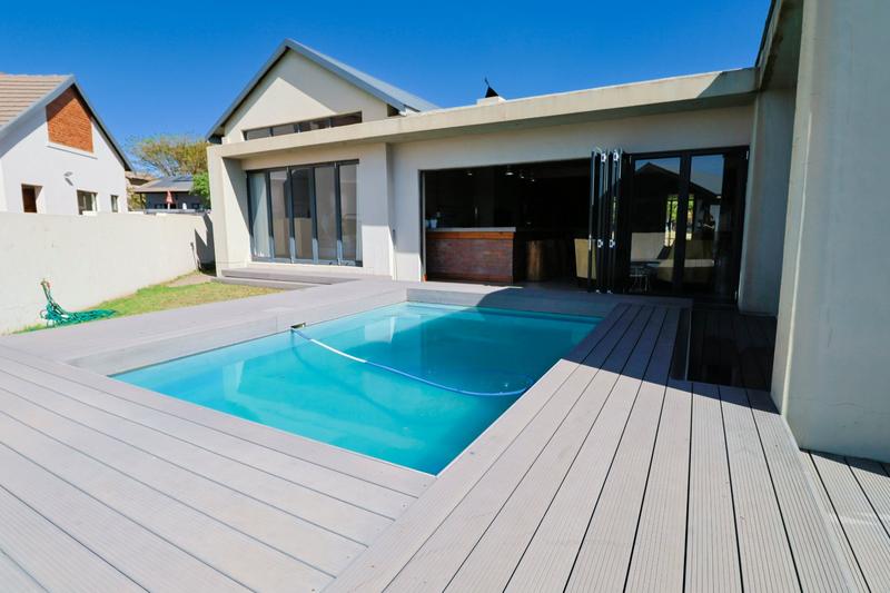 4 Bedroom Property for Sale in Copperleaf Estate Gauteng