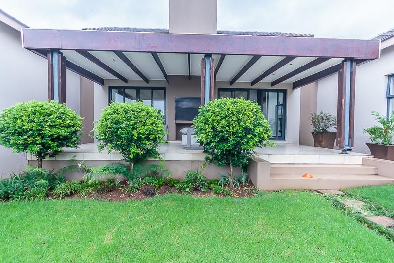 3 Bedroom Property for Sale in Copperleaf Estate Gauteng