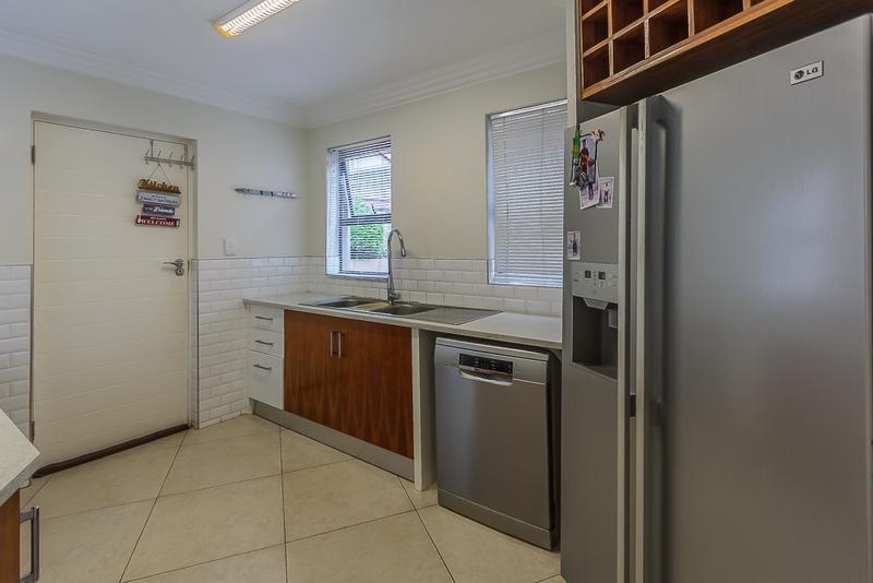 3 Bedroom Property for Sale in Copperleaf Estate Gauteng