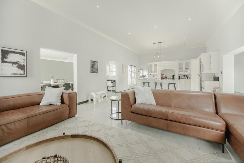 3 Bedroom Property for Sale in Copperleaf Estate Gauteng