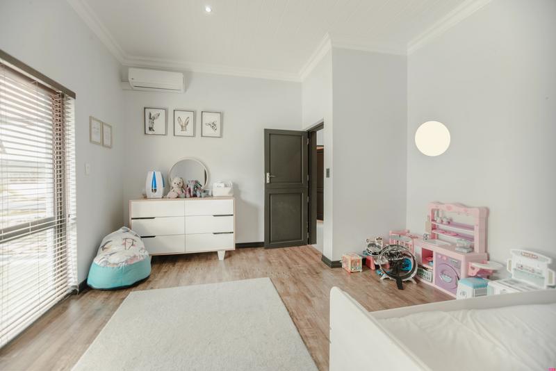 3 Bedroom Property for Sale in Copperleaf Estate Gauteng