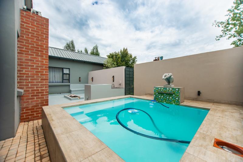 3 Bedroom Property for Sale in Copperleaf Estate Gauteng