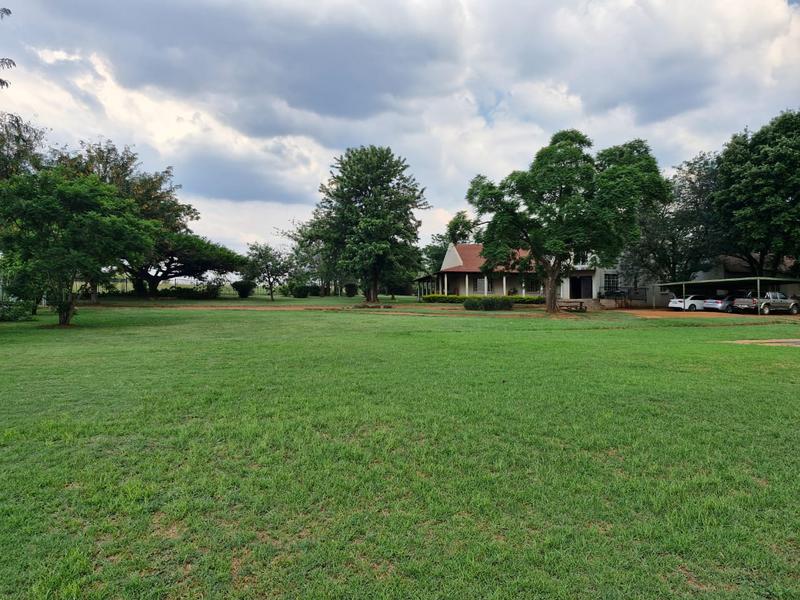 4 Bedroom Property for Sale in Mnandi Gauteng