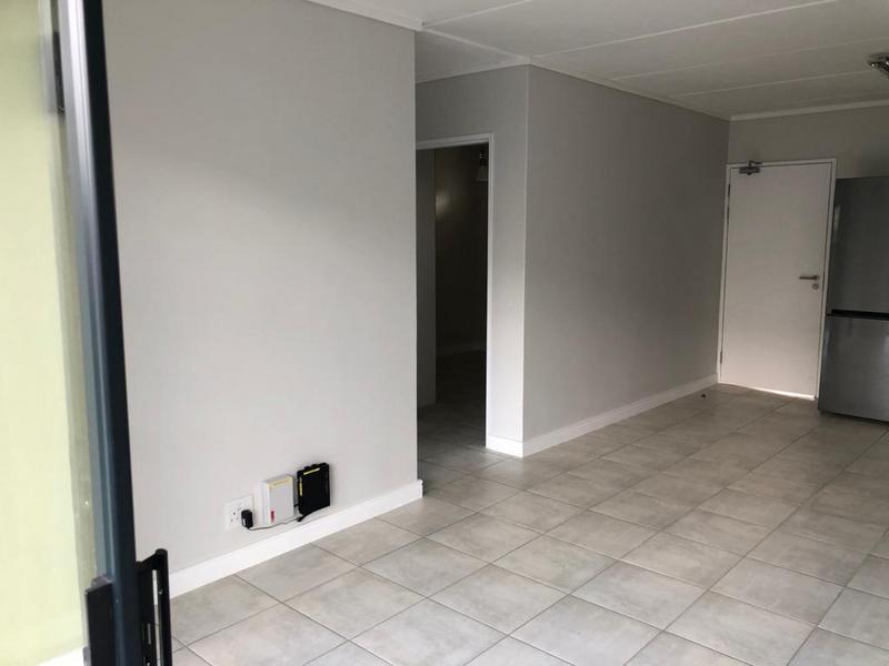 To Let 2 Bedroom Property for Rent in Silver Lakes Gauteng