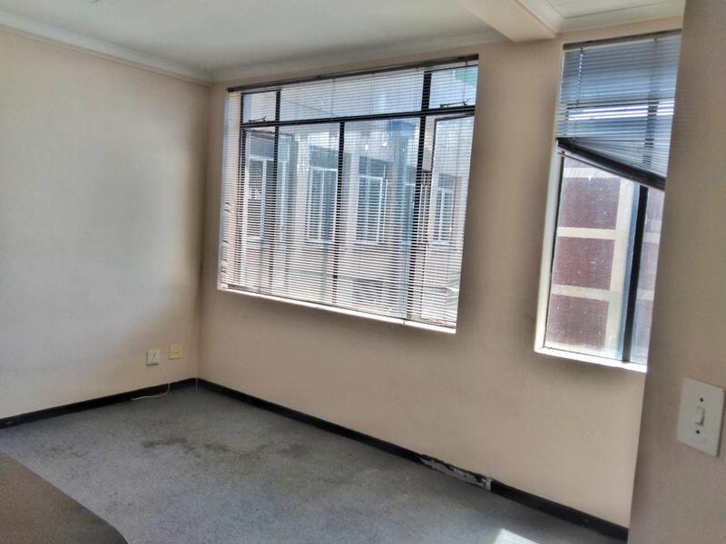 To Let 2 Bedroom Property for Rent in Braamfontein Gauteng