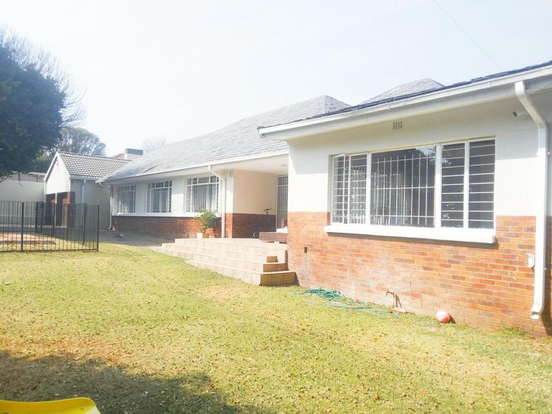 To Let 4 Bedroom Property for Rent in Savoy Estate Gauteng