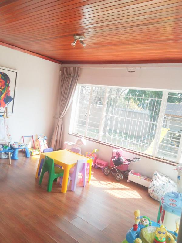 To Let 4 Bedroom Property for Rent in Savoy Estate Gauteng