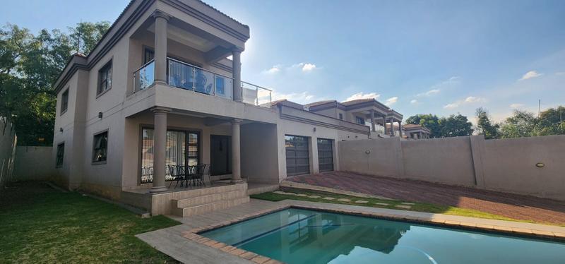 3 Bedroom Property for Sale in Ruimsig Gauteng