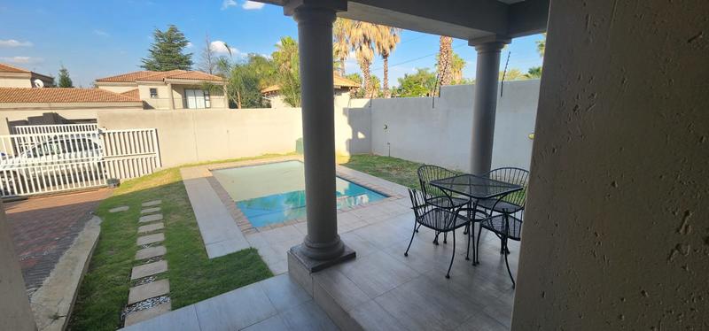 3 Bedroom Property for Sale in Ruimsig Gauteng