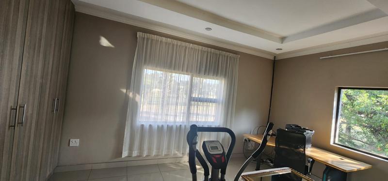 3 Bedroom Property for Sale in Ruimsig Gauteng