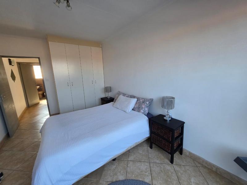 2 Bedroom Property for Sale in Eike Park Gauteng