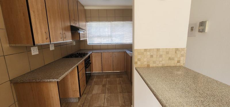 2 Bedroom Property for Sale in Greenhills Gauteng