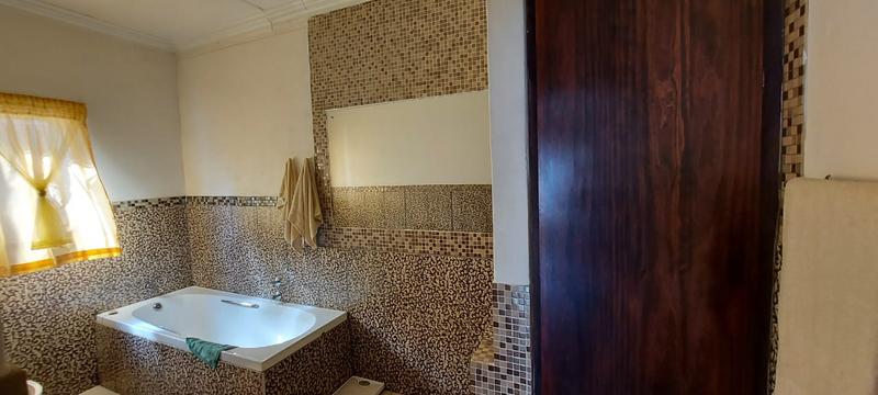 5 Bedroom Property for Sale in Randgate Gauteng