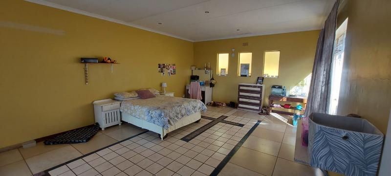 5 Bedroom Property for Sale in Randgate Gauteng