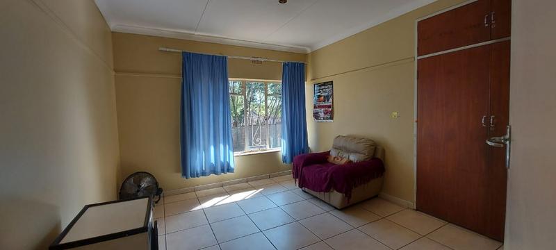 5 Bedroom Property for Sale in Randgate Gauteng