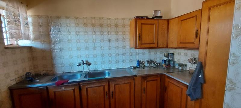 5 Bedroom Property for Sale in Randgate Gauteng