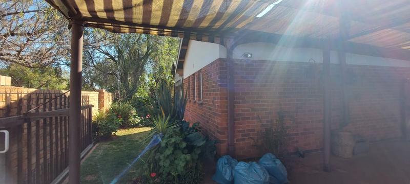 5 Bedroom Property for Sale in Randgate Gauteng
