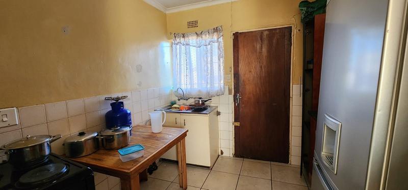2 Bedroom Property for Sale in Toekomsrus Gauteng