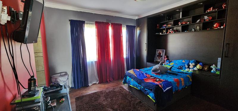 5 Bedroom Property for Sale in Wilbotsdal A H Gauteng