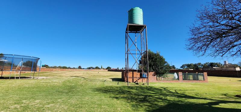 5 Bedroom Property for Sale in Wilbotsdal A H Gauteng