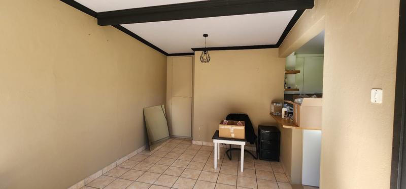 5 Bedroom Property for Sale in Wilbotsdal A H Gauteng
